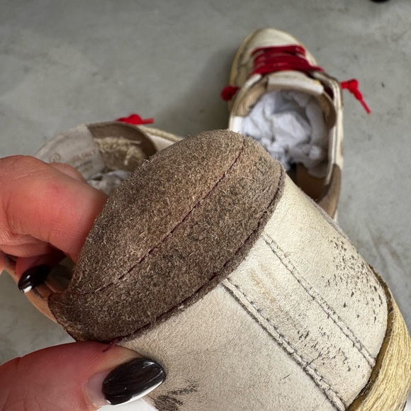 Cream Golden Goose Sneakers with red laces - Picture 5 of 8
